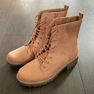 LIKE NEW Combat Style Boots